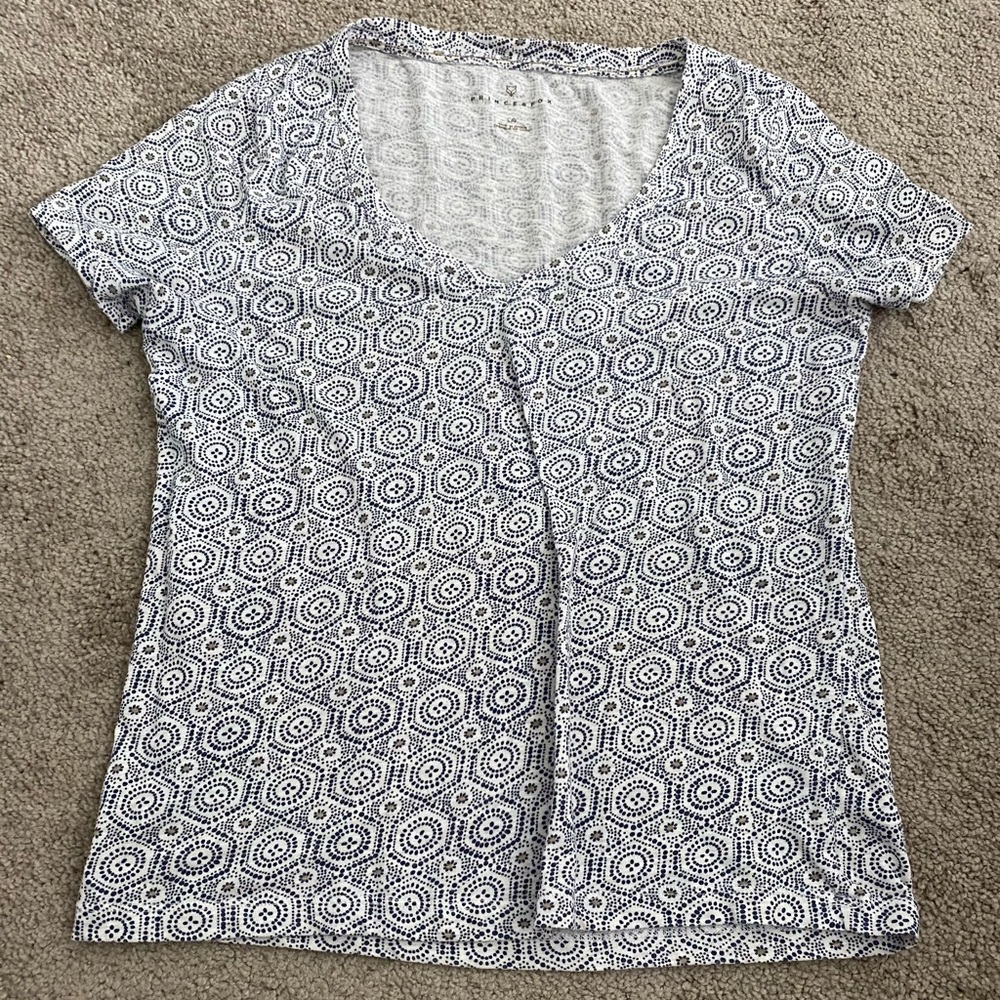 Designed tee